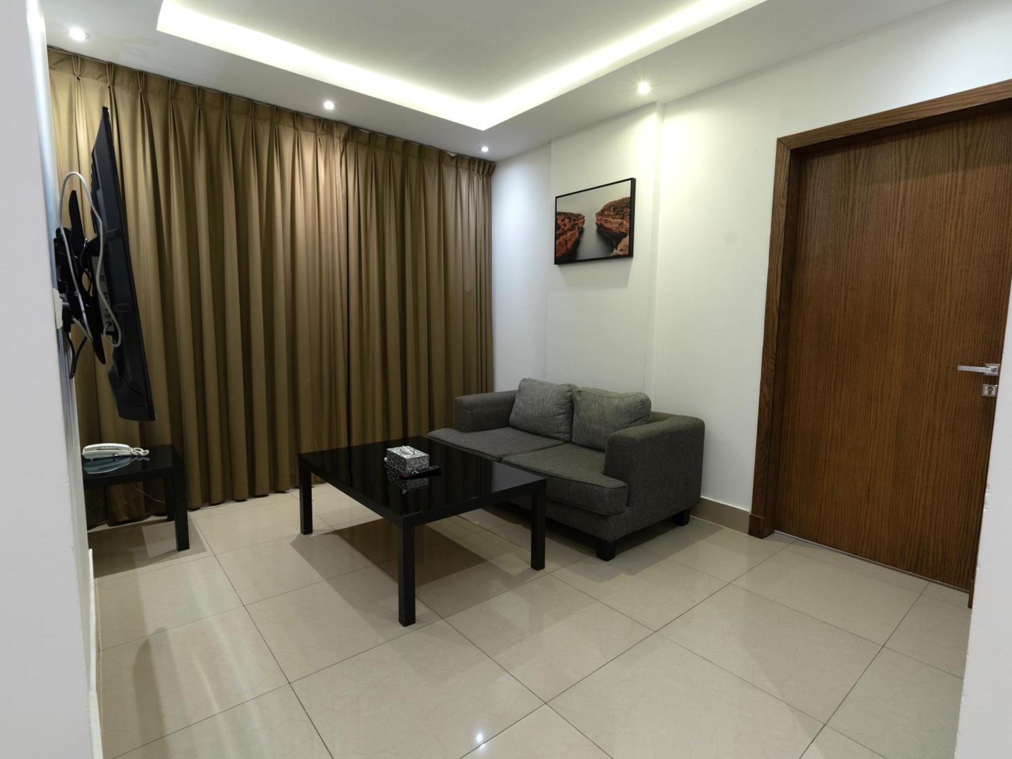 Sendan Residence Dammam Buitenkant foto